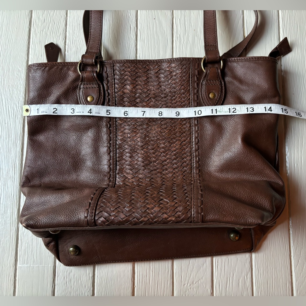 Cleo + Wolf Women's Basketweave Leather Tote Purse Handbag - Picture 7 of 12